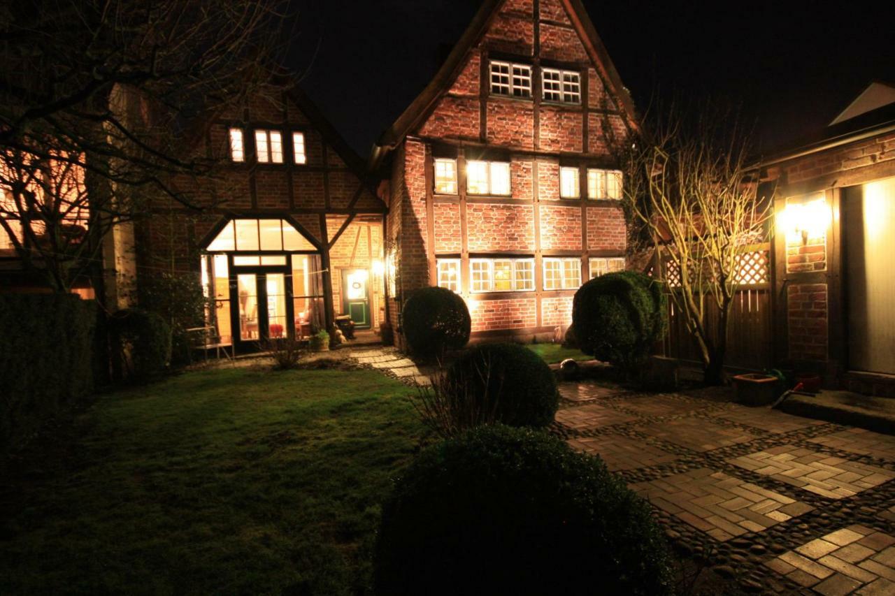 Gaestehaus Altstadtzauber Luneburgo Exterior foto